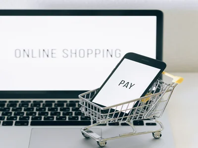 15 ways  to save money while shopping online in 2026