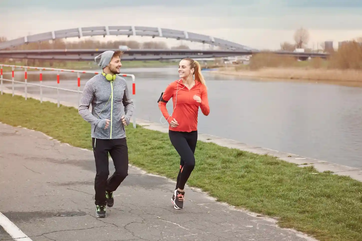 Best Running Outfit Guide 2026: Affordable Running Clothes and Gear